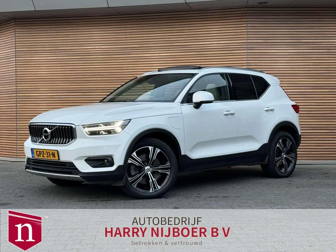 Photo 1 : Volvo Xc40 2021 Hybride