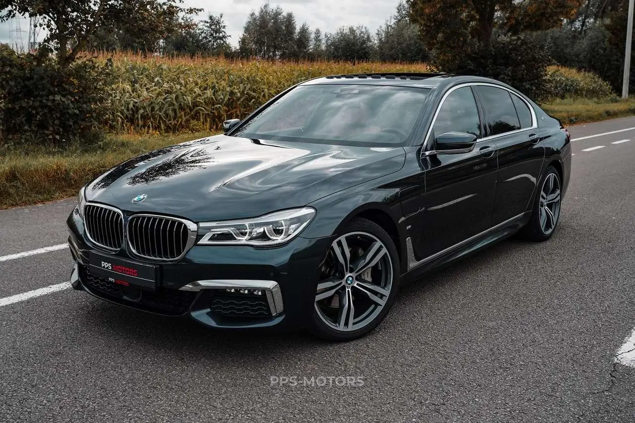 Photo 1 : Bmw Serie 7 2019 Hybride