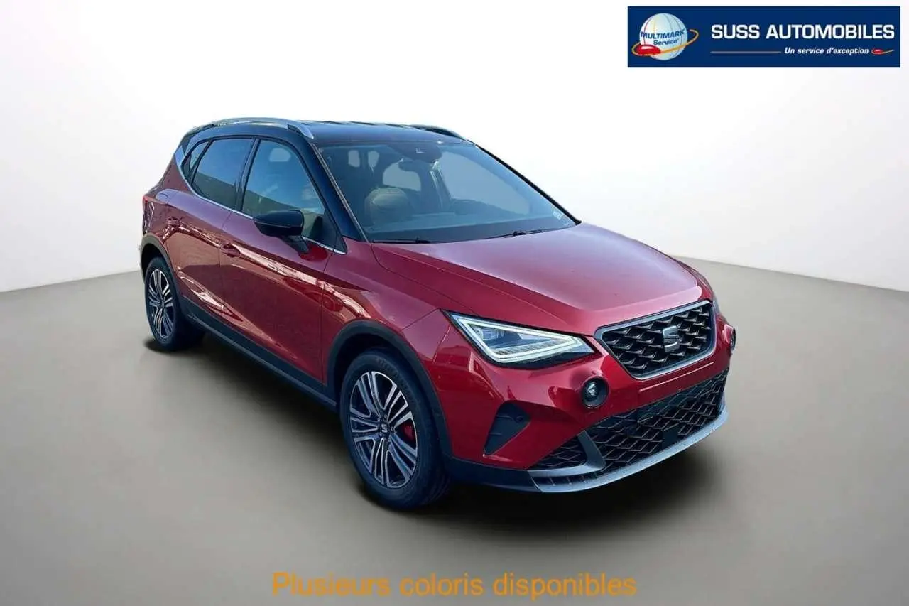 Photo 1 : Seat Arona 2024 Essence