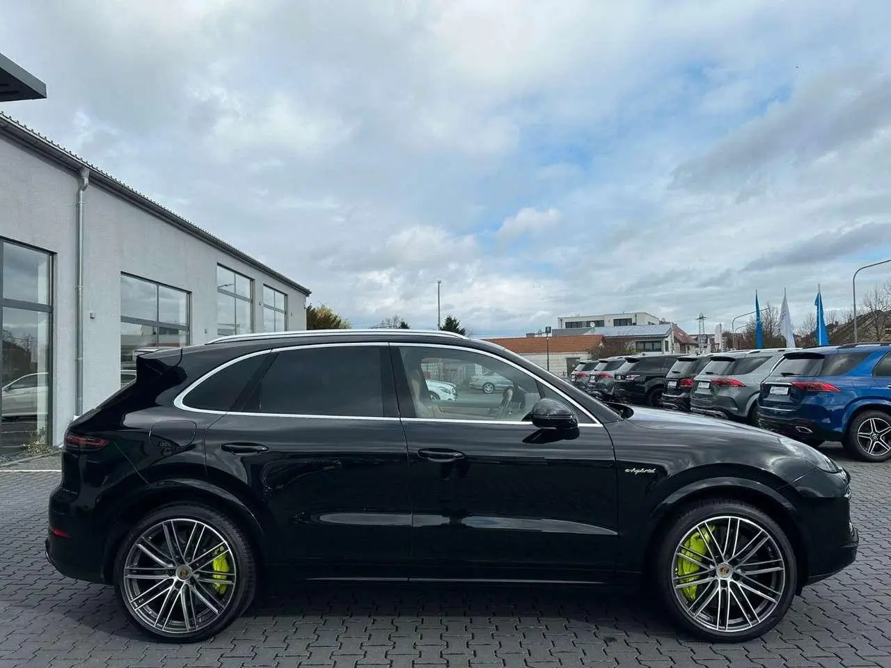 Photo 1 : Porsche Cayenne 2020 Hybride