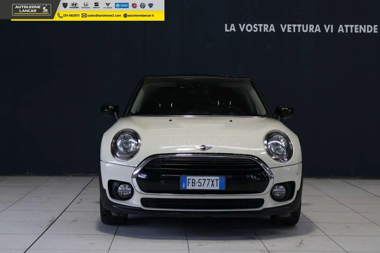 Photo 1 : Mini Cooper 2015 Diesel