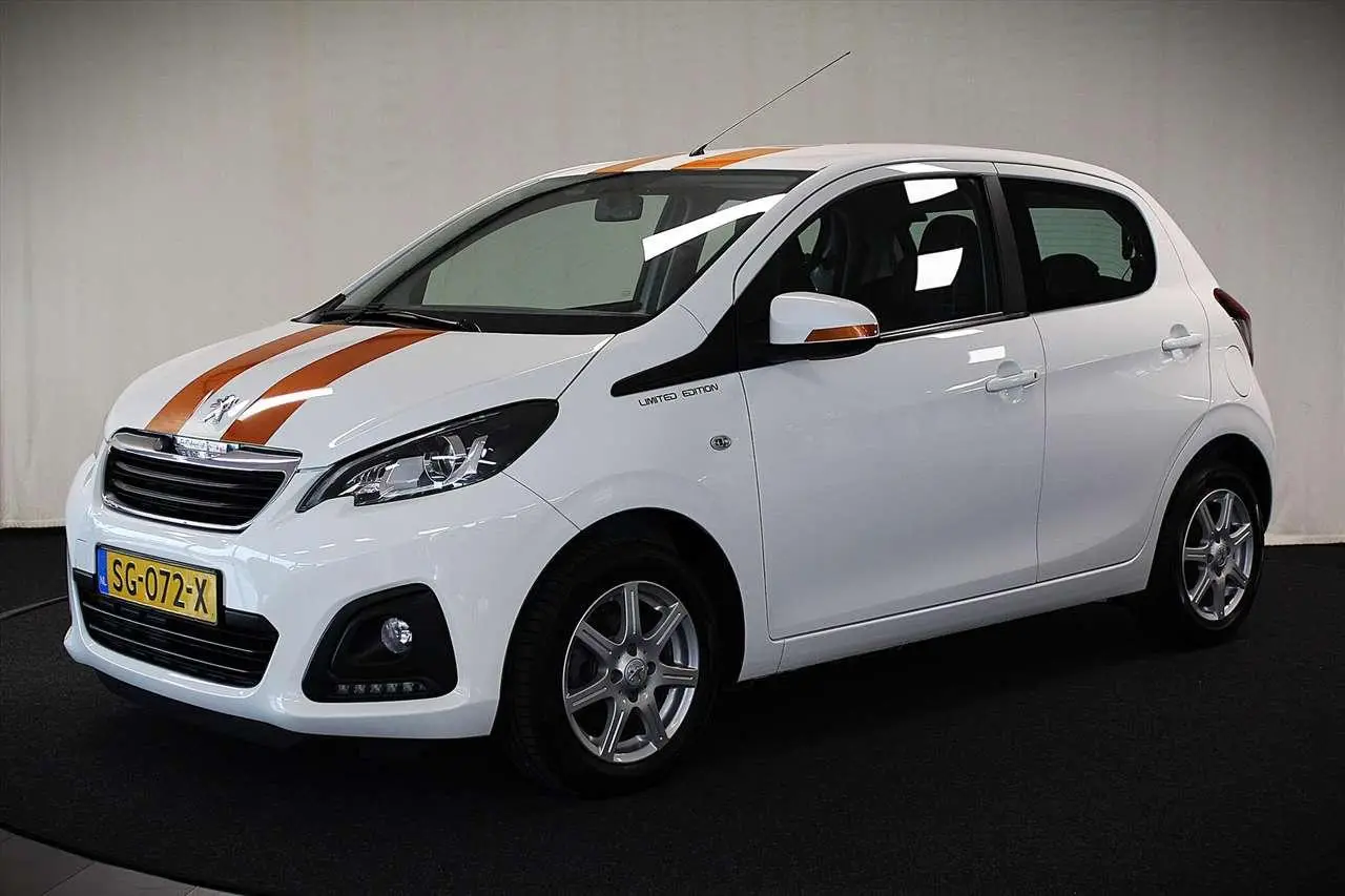 Photo 1 : Peugeot 108 2018 Petrol