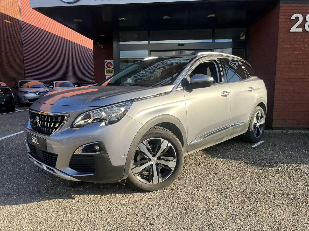 Photo 1 : Peugeot 3008 2019 Essence