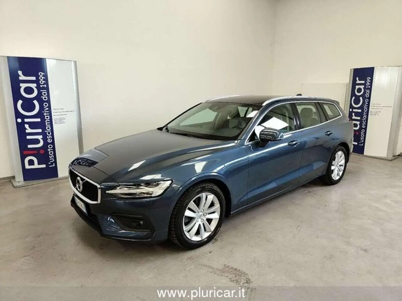 Photo 1 : Volvo V60 2021 Hybride