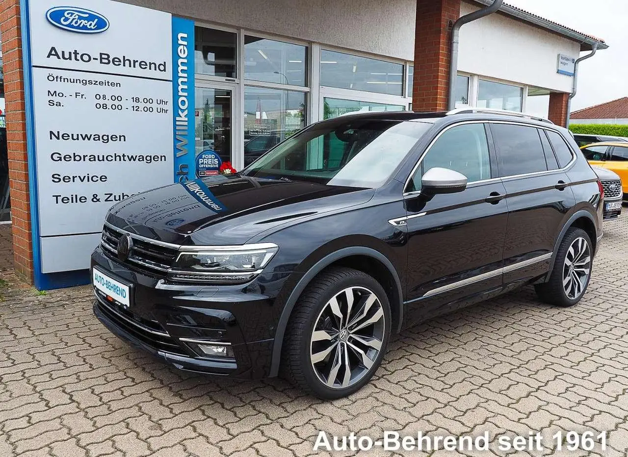 Photo 1 : Volkswagen Tiguan 2019 Petrol