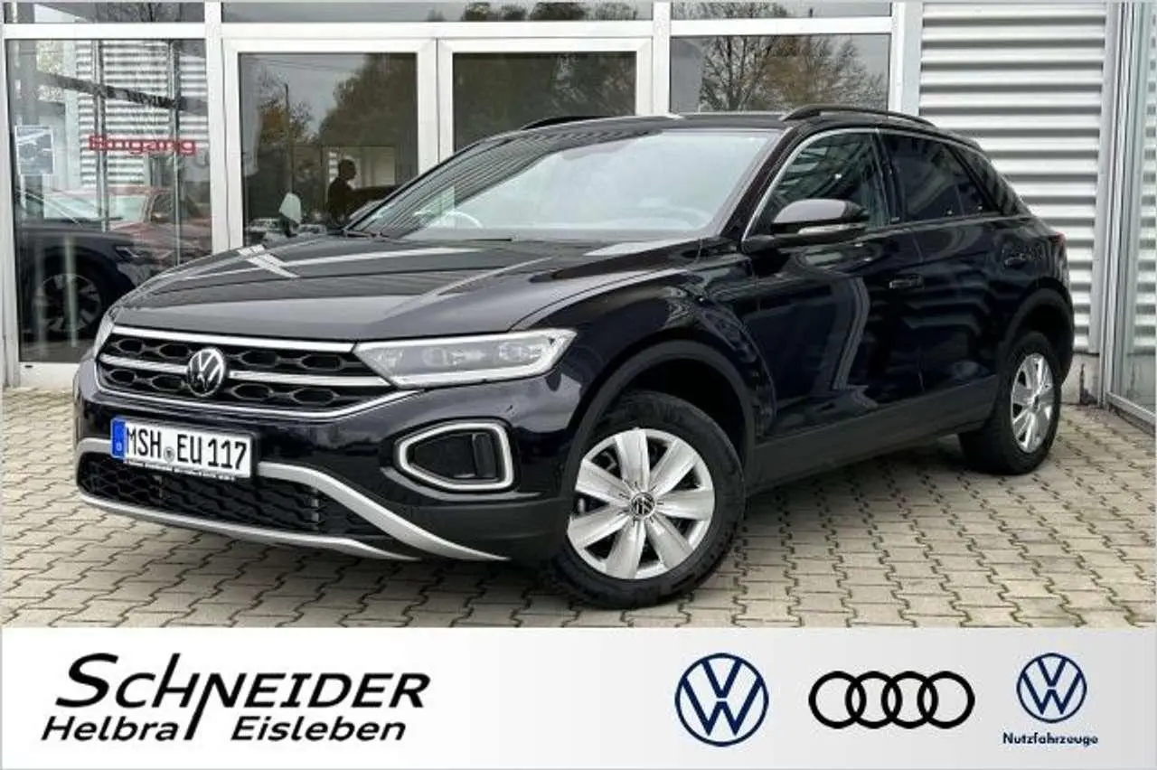 Photo 1 : Volkswagen T-roc 2023 Petrol