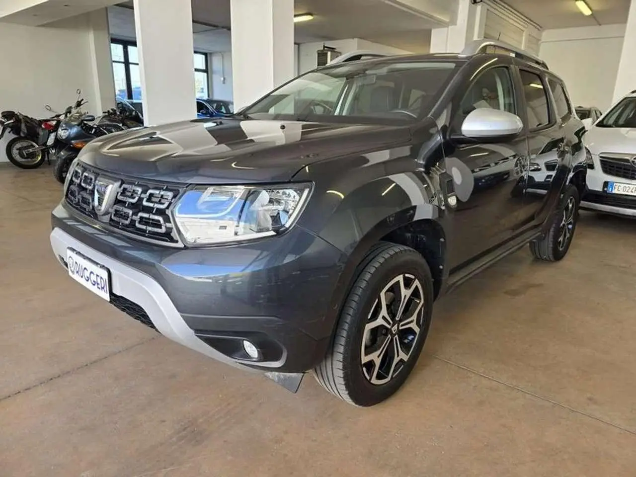 Photo 1 : Dacia Duster 2021 LPG