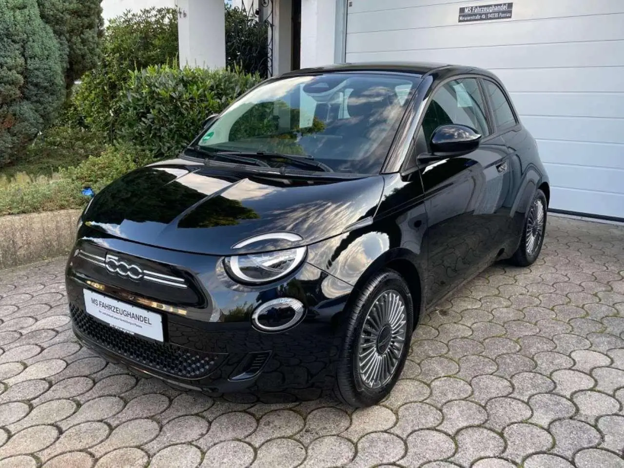 Photo 1 : Fiat 500 2022 Électrique