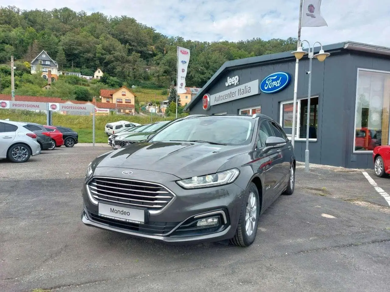 Photo 1 : Ford Mondeo 2019 Hybrid