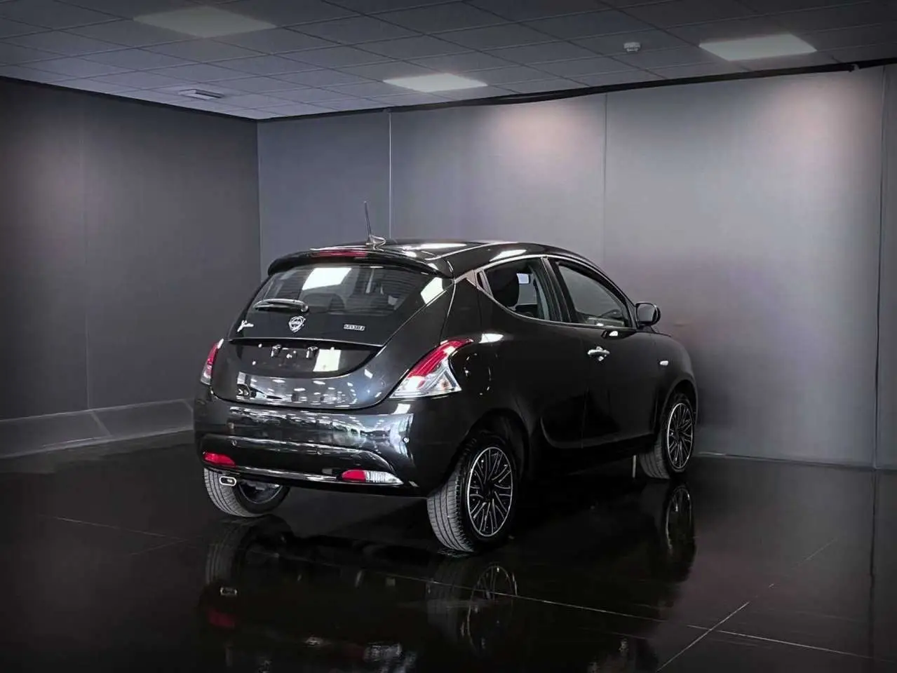 Photo 1 : Lancia Ypsilon 2022 Hybride