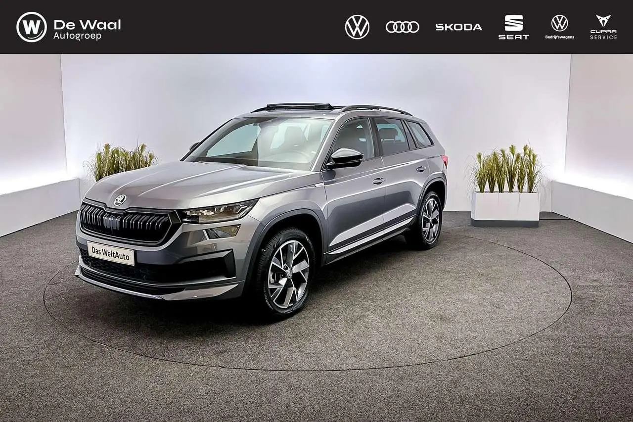 Photo 1 : Skoda Kodiaq 2023 Petrol