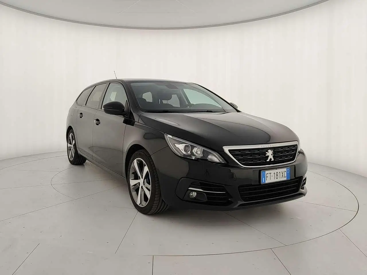 Photo 1 : Peugeot 308 2018 Diesel