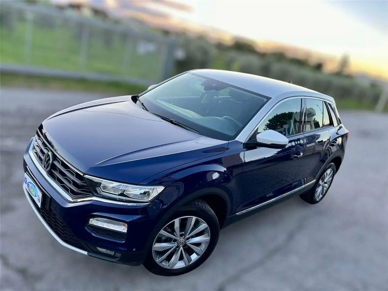 Photo 1 : Volkswagen T-roc 2020 Essence