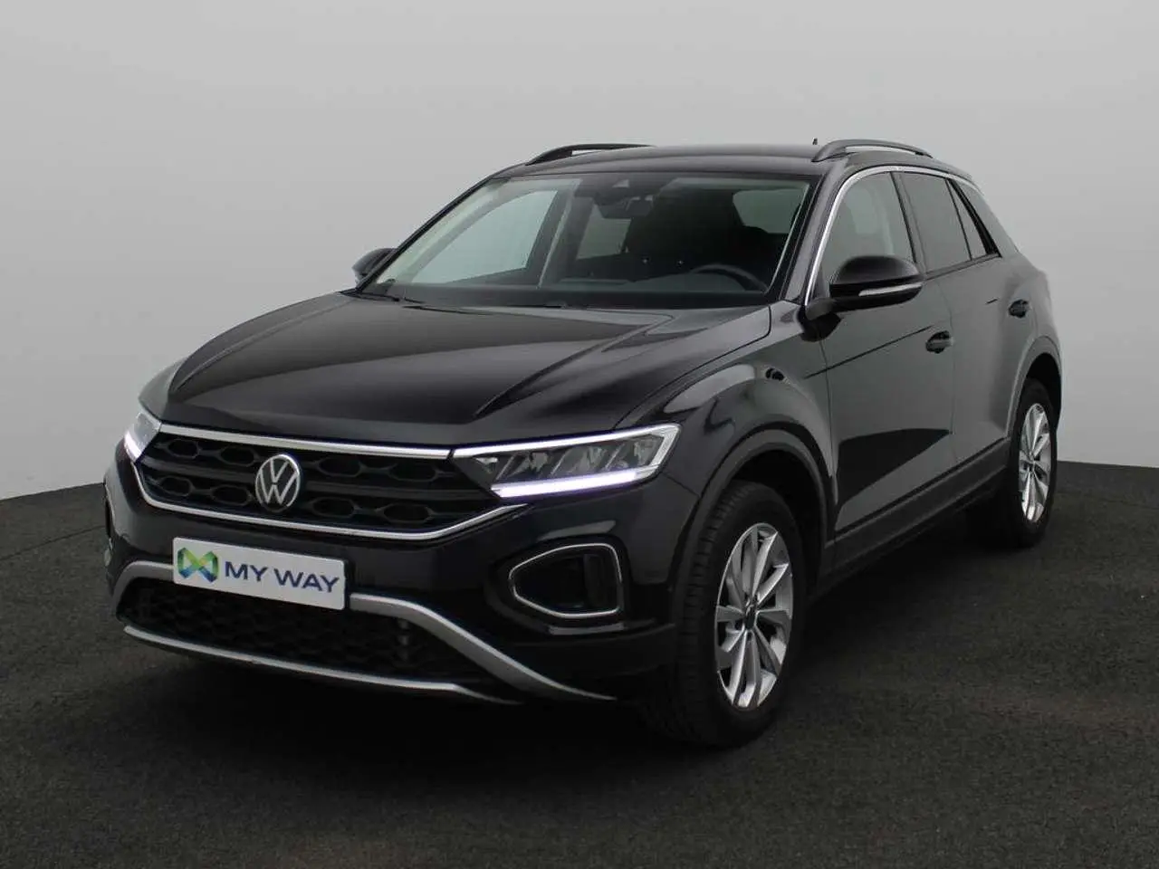 Photo 1 : Volkswagen T-roc 2023 Essence