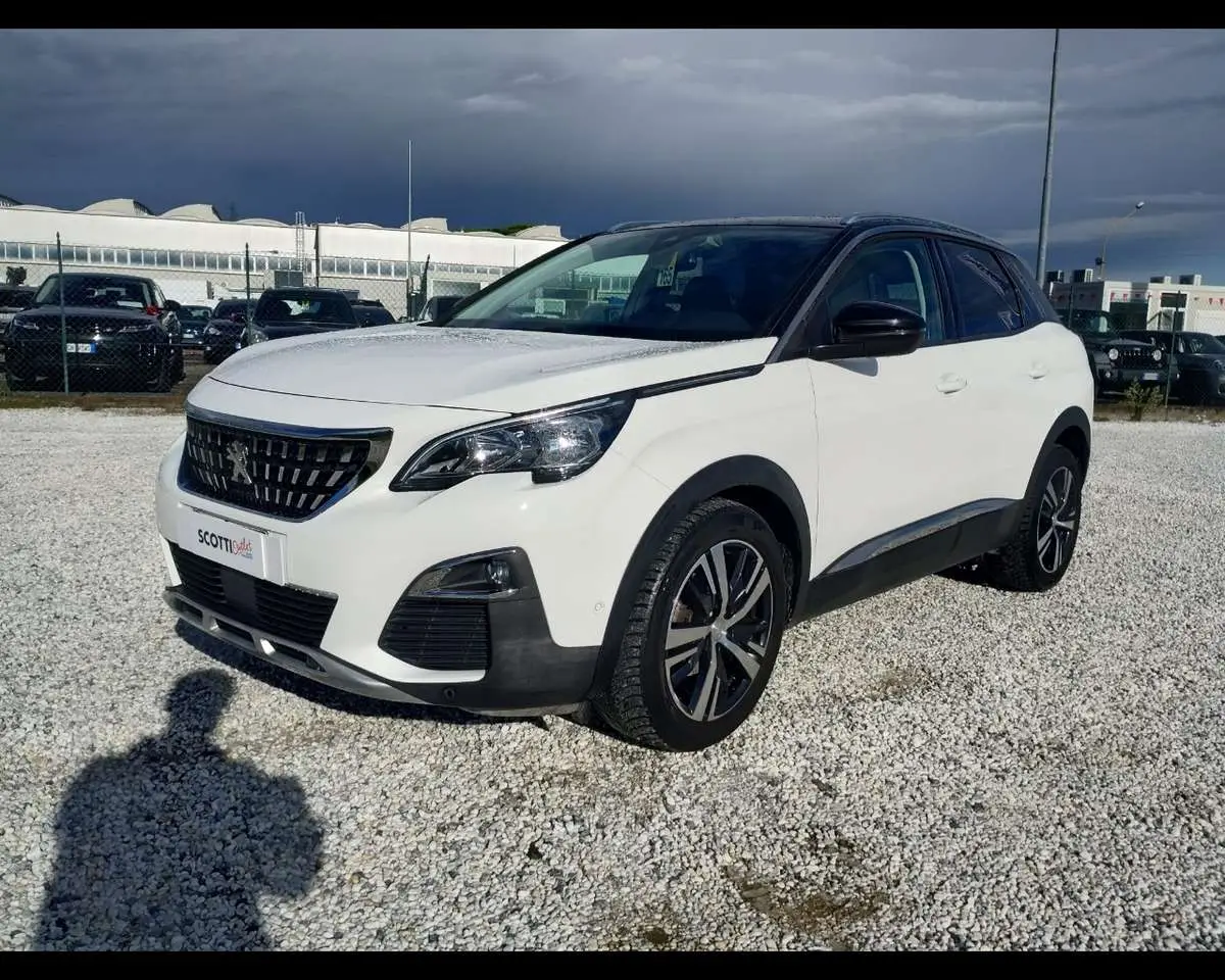 Photo 1 : Peugeot 3008 2017 Diesel