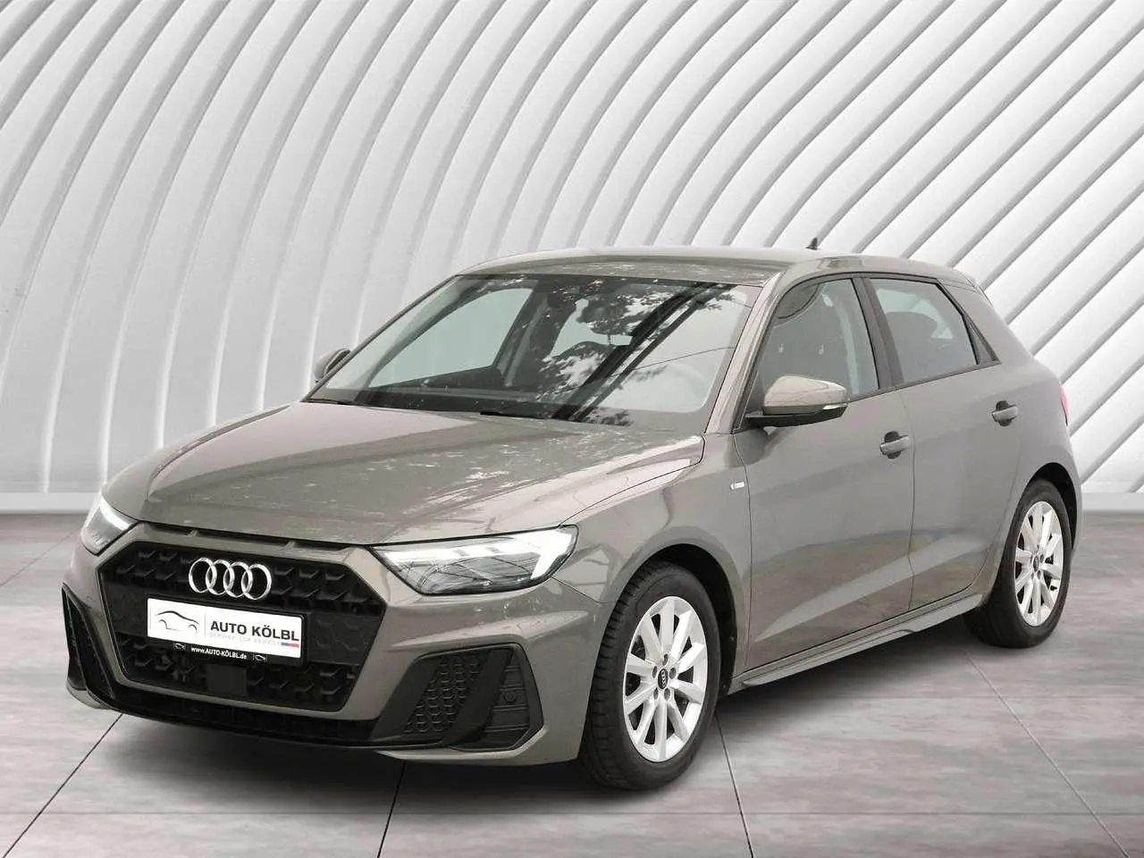 Photo 1 : Audi A1 2021 Essence