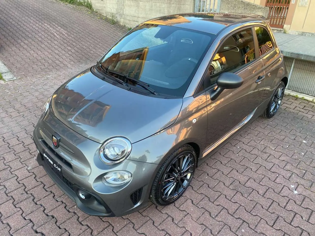 Photo 1 : Abarth 595 2024 Essence