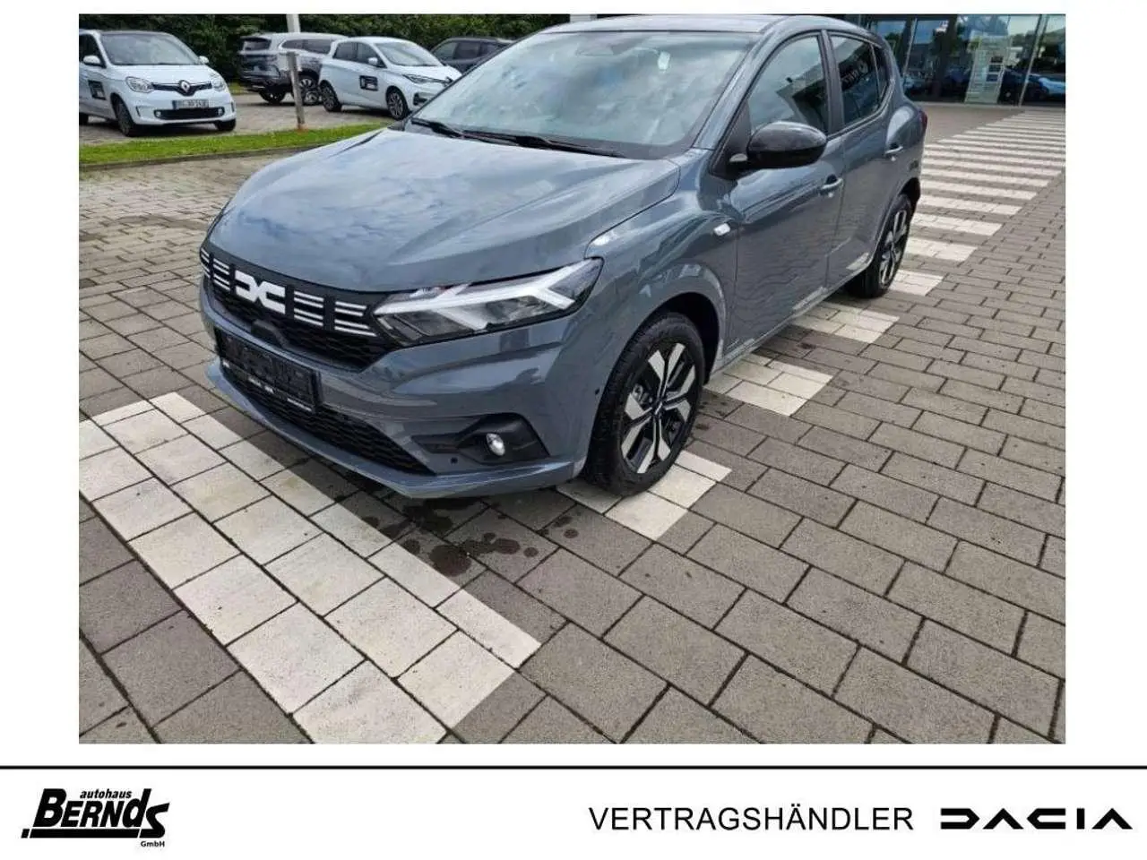 Photo 1 : Dacia Sandero 2024 Petrol