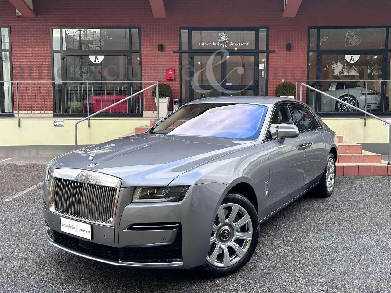 Photo 1 : Rolls-royce Ghost 2023 Petrol