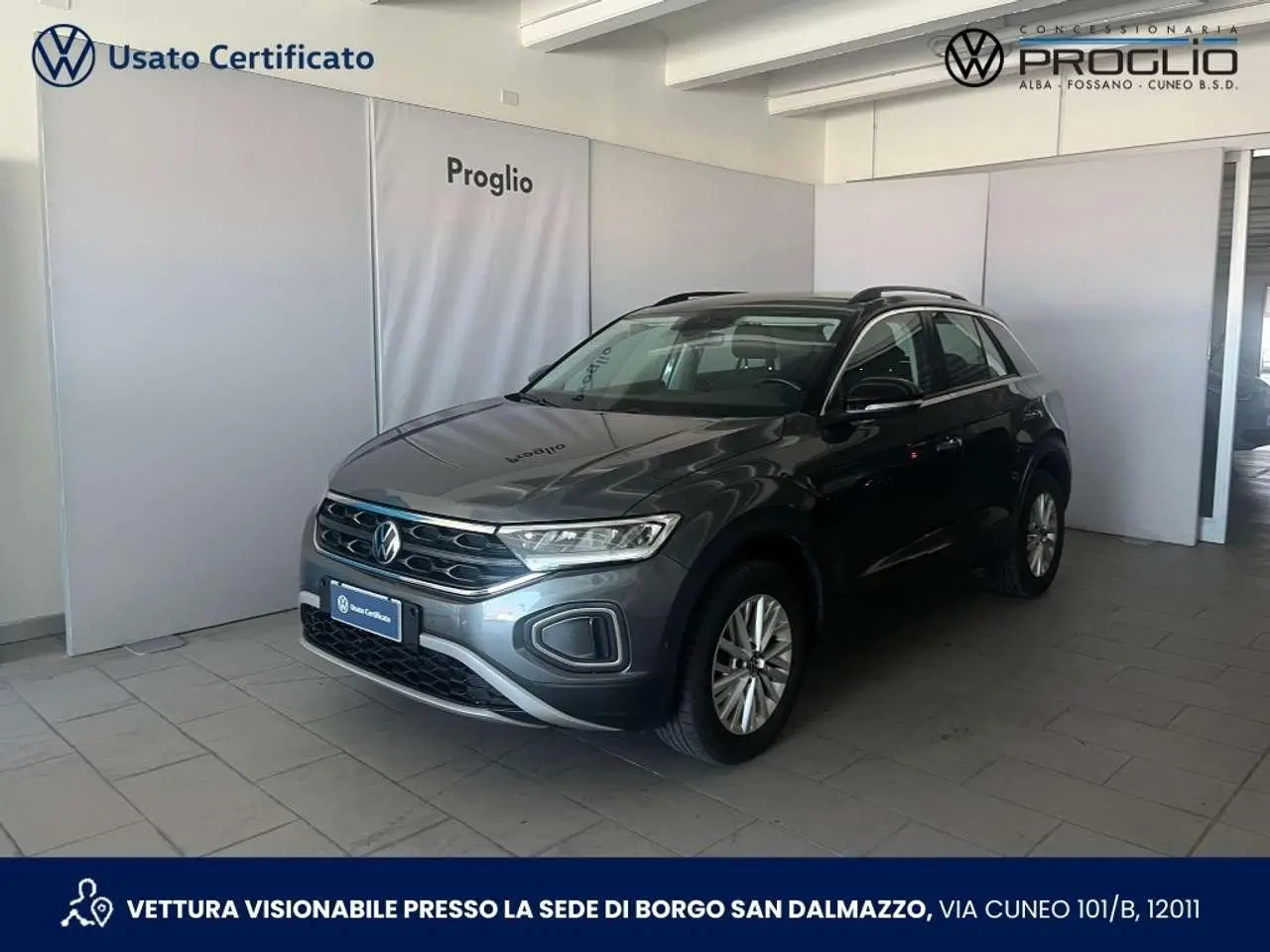 Photo 1 : Volkswagen T-roc 2023 Petrol