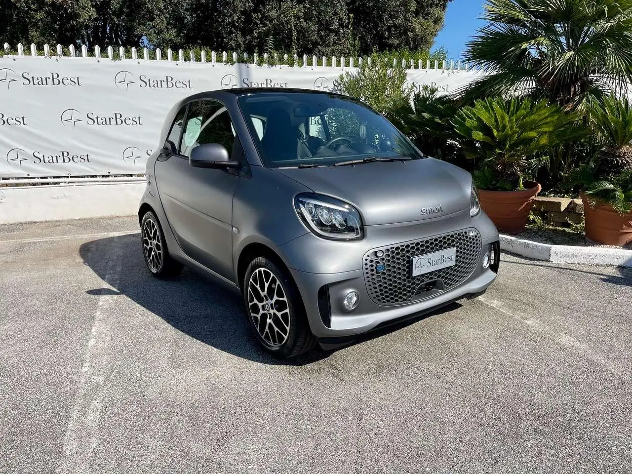 Photo 1 : Smart Fortwo 2021 Électrique