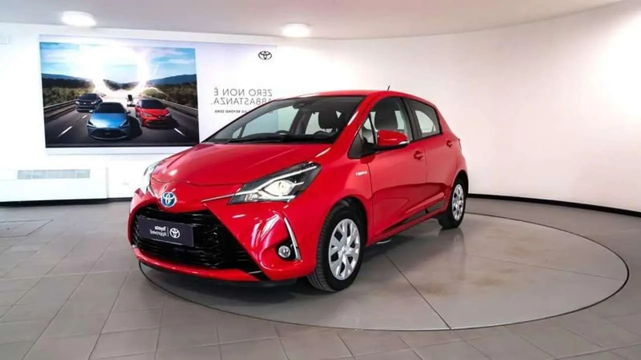 Photo 1 : Toyota Yaris 2017 Hybride