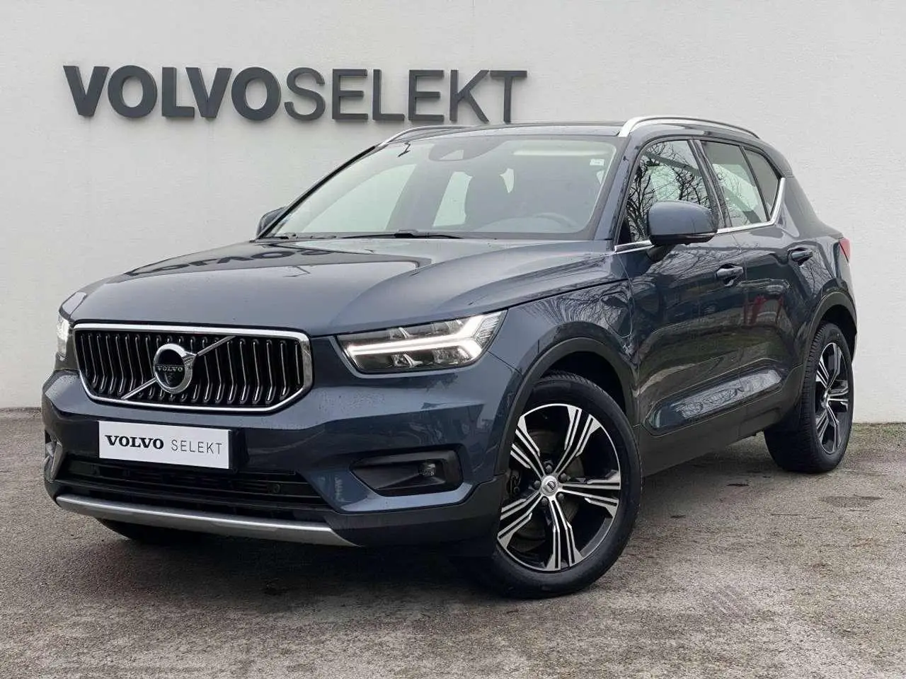 Photo 1 : Volvo Xc40 2021 Hybride