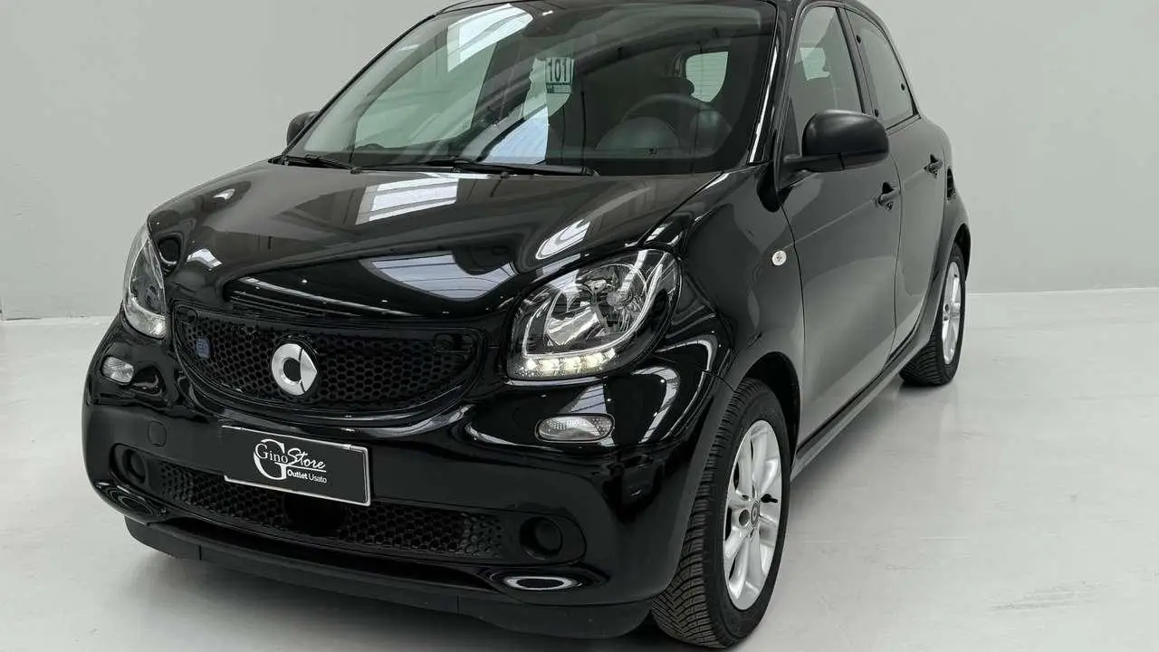 Photo 1 : Smart Forfour 2019 Electric