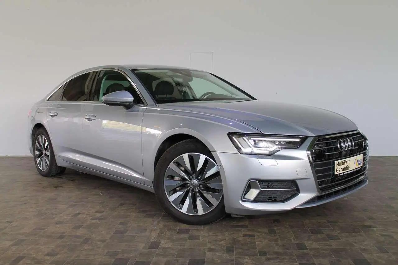 Photo 1 : Audi A6 2018 Essence