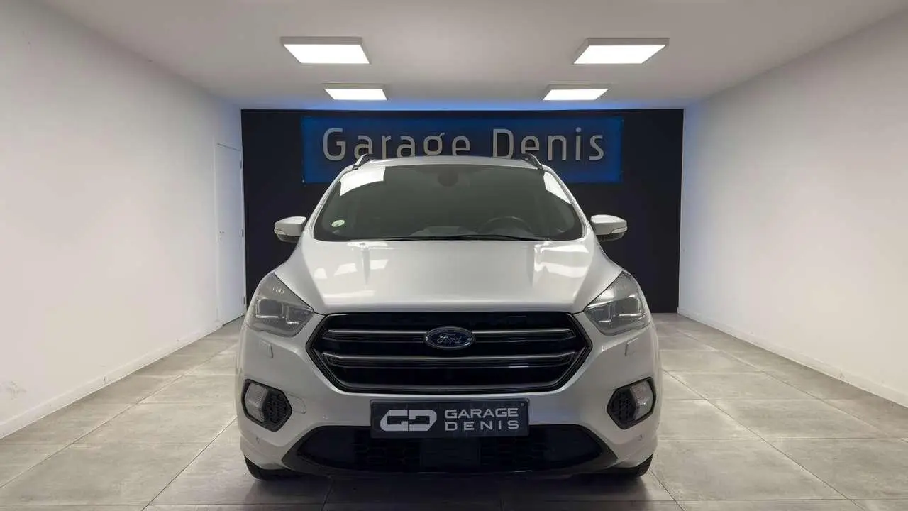 Photo 1 : Ford Kuga 2017 Diesel