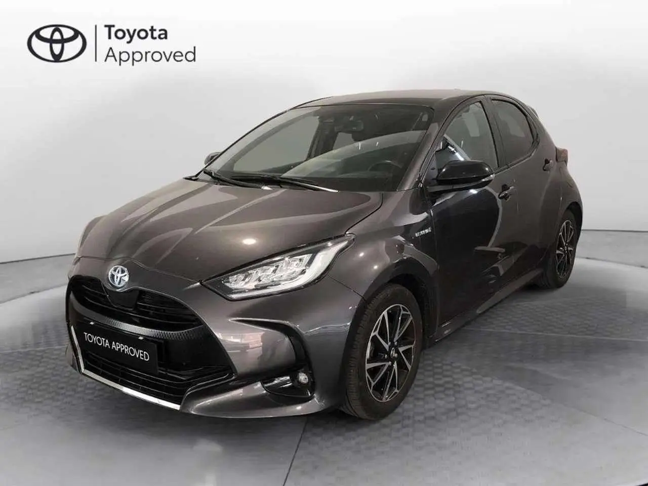 Photo 1 : Toyota Yaris 2021 Hybride