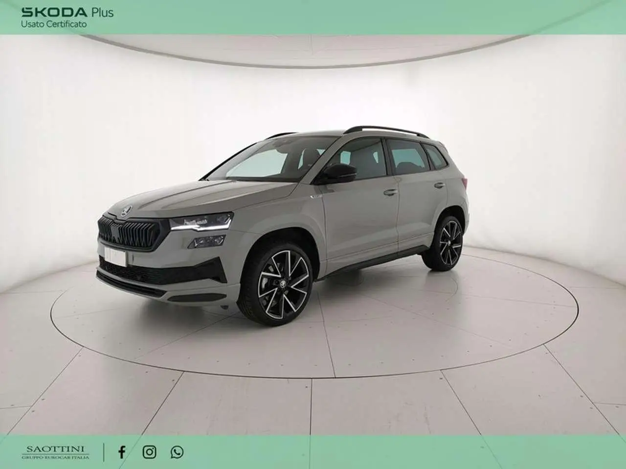 Photo 1 : Skoda Karoq 2023 Petrol