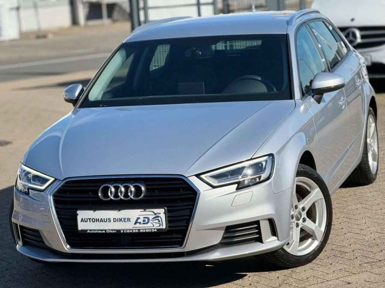 Photo 1 : Audi A3 2018 Diesel