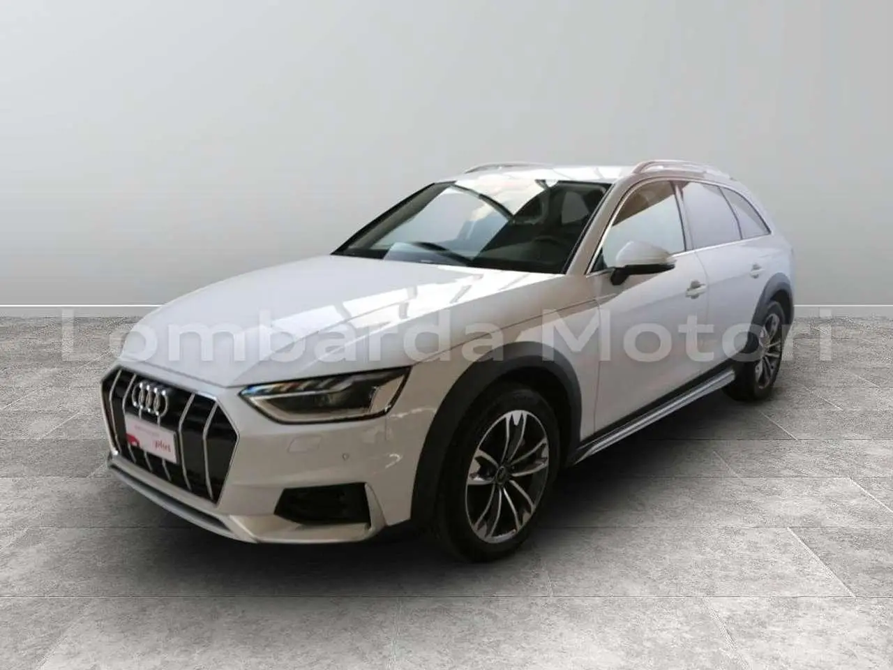 Photo 1 : Audi A4 2023 Hybrid