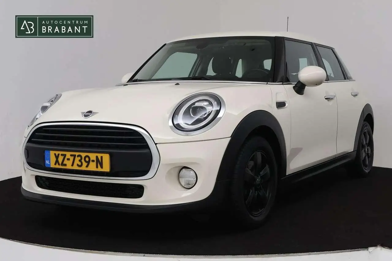 Photo 1 : Mini One 2019 Petrol