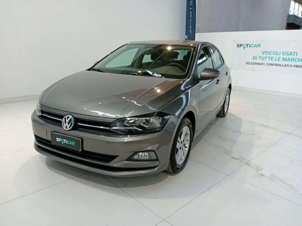 Photo 1 : Volkswagen Polo 2019 Petrol