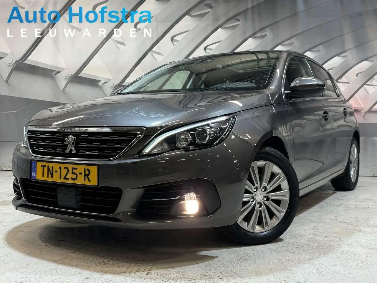 Photo 1 : Peugeot 308 2018 Petrol