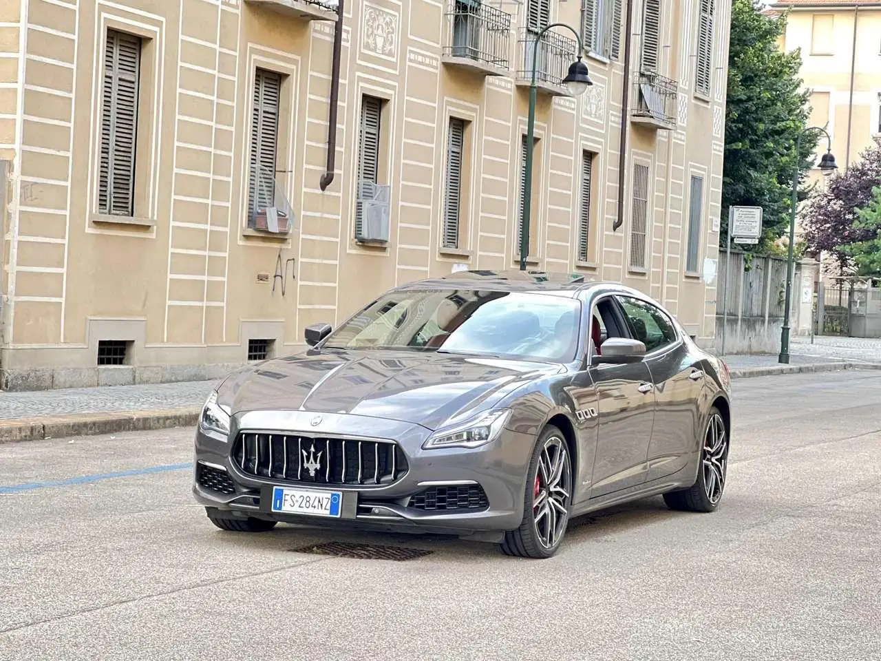 Photo 1 : Maserati Quattroporte 2018 Petrol