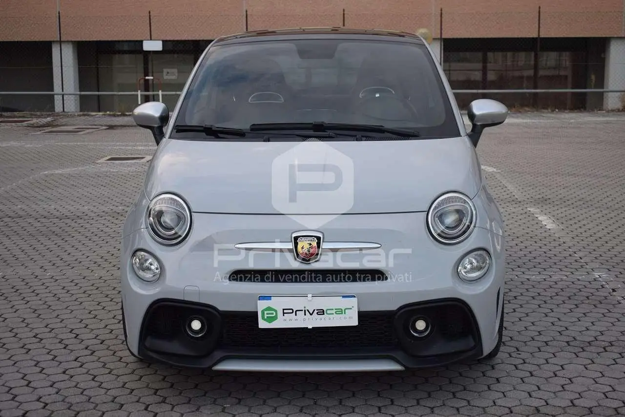 Photo 1 : Abarth 595 2021 Petrol