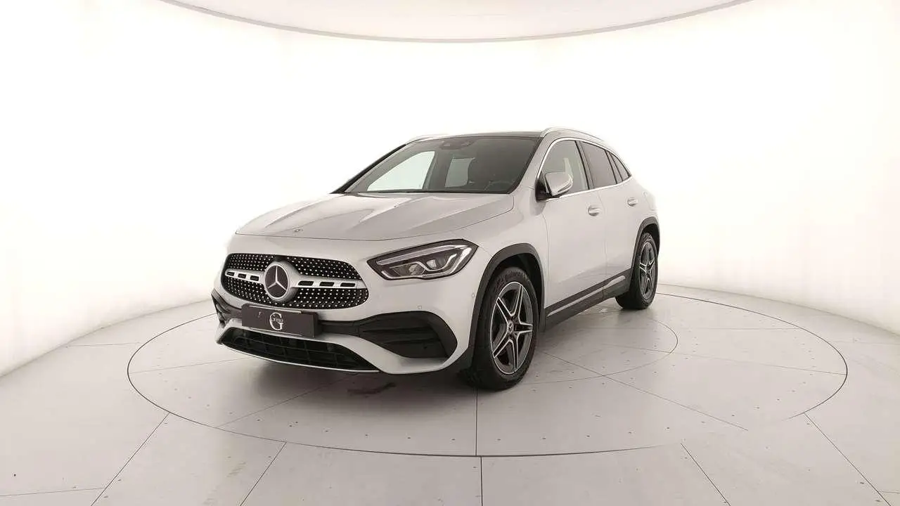 Photo 1 : Mercedes-benz Classe Gla 2021 Petrol