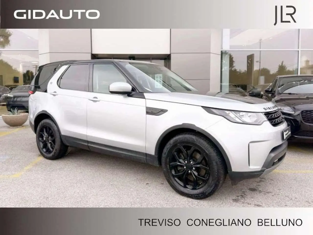 Photo 1 : Land Rover Discovery 2018 Diesel