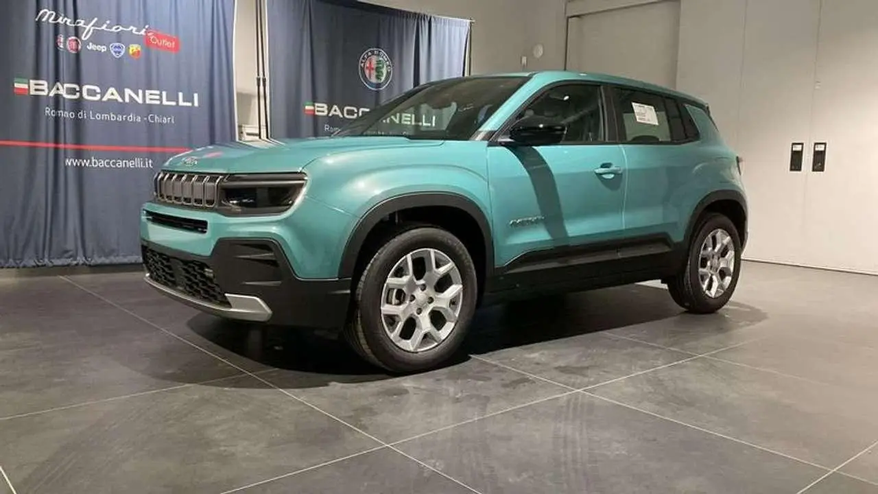 Photo 1 : Jeep Avenger 2024 Petrol