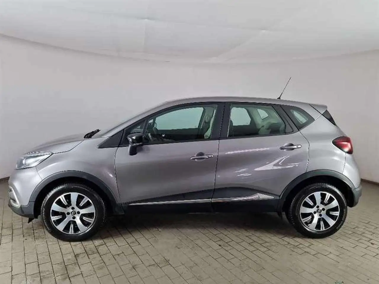 Photo 1 : Renault Captur 2019 Diesel