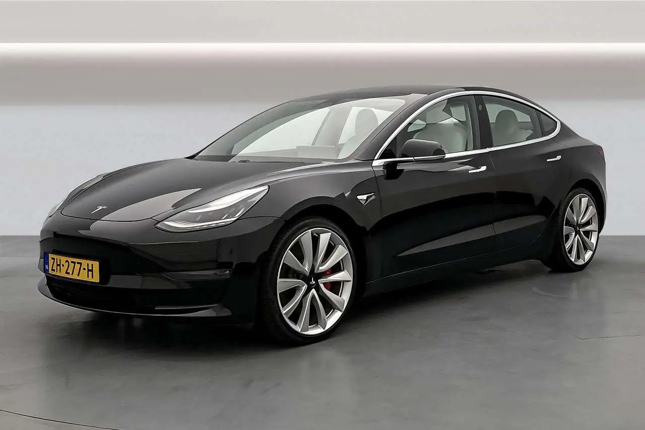 Photo 1 : Tesla Model 3 2019 Électrique