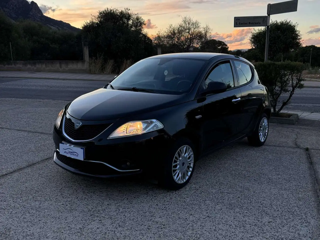 Photo 1 : Lancia Ypsilon 2016 Diesel