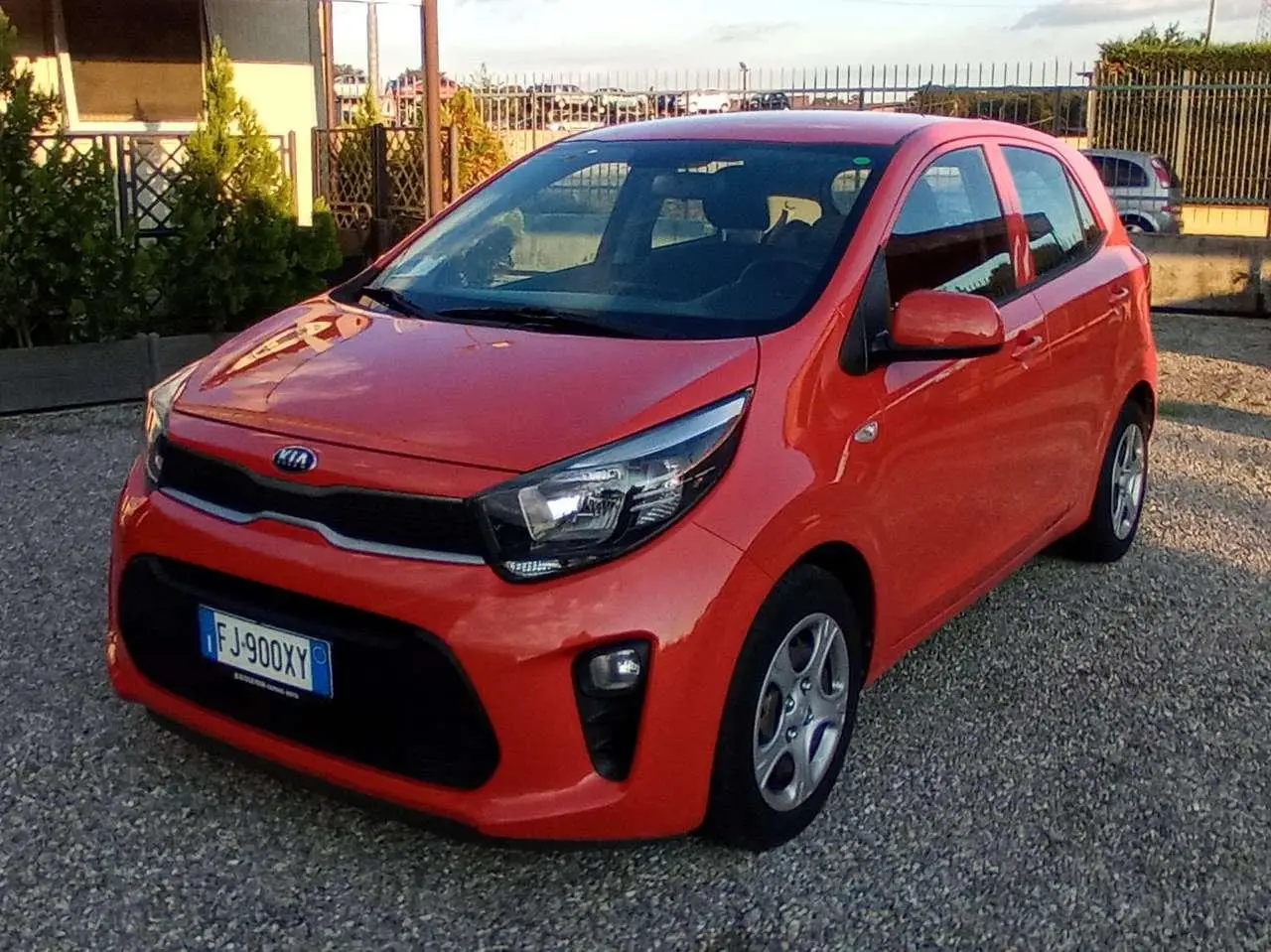 Photo 1 : Kia Picanto 2017 Petrol