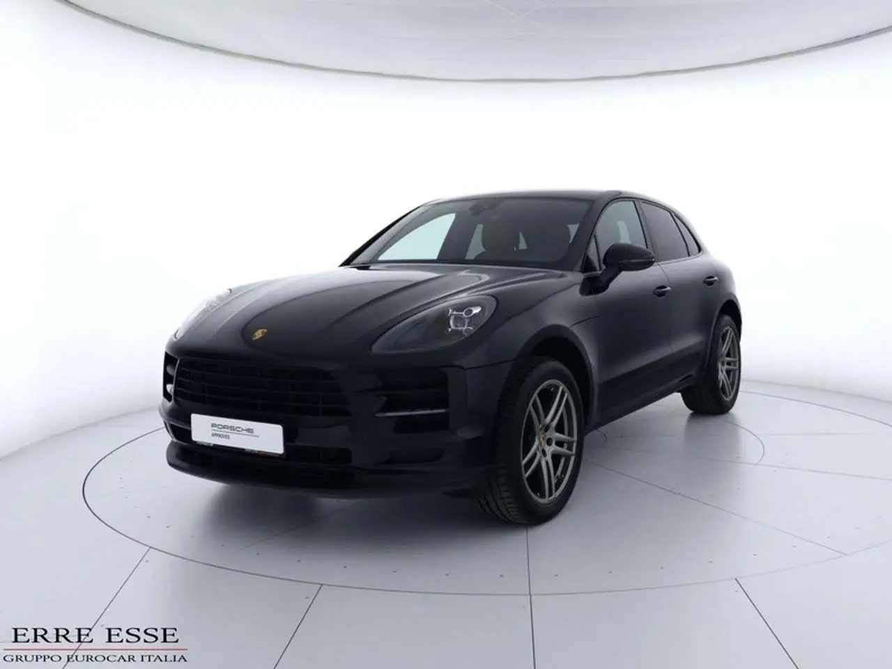 Photo 1 : Porsche Macan 2021 Petrol