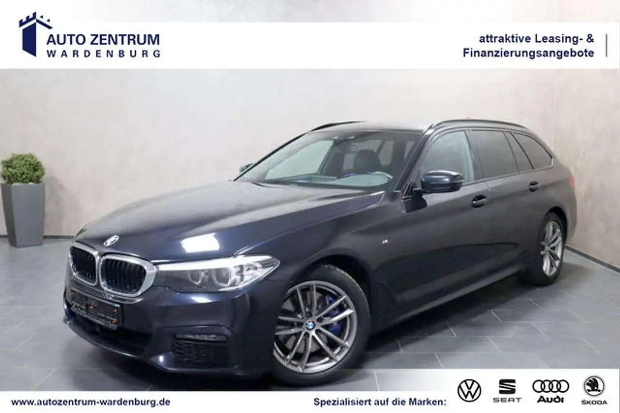 Photo 1 : Bmw Serie 5 2019 Essence