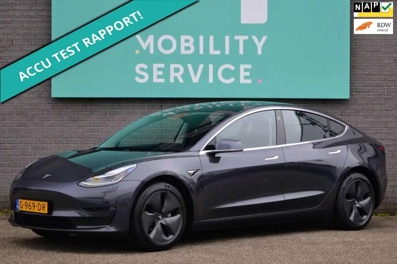 Photo 1 : Tesla Model 3 2019 Electric