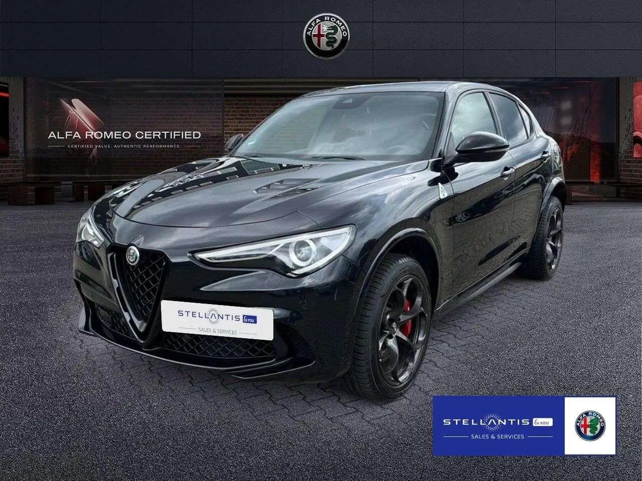 Photo 1 : Alfa Romeo Stelvio 2023 Essence